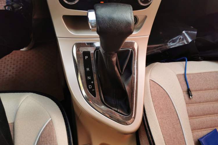 Used Brilliance H330 2013 1.5L Automatic Luxury Model
