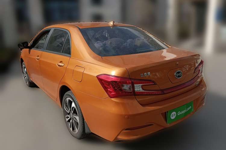 Used BYD Qin New Energy 2015 1.5T Dual-Crown Flagship Plus Edition