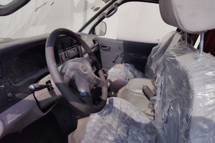 Used Jinbei Hiace 2014 2.0L Fifth-Generation Xiangyun Comfort Type 1 4G20C
