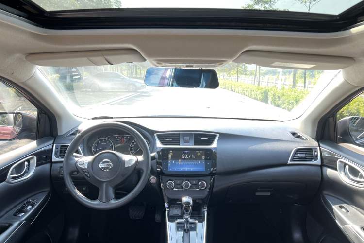 Used Nissan Sylphy 2019 1.6XV CVT Smart Connect Luxury Edition China VI Standard
