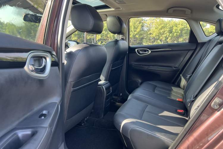 Used Nissan Sylphy 2019 1.6XV CVT Smart Connect Luxury Edition China VI Standard
