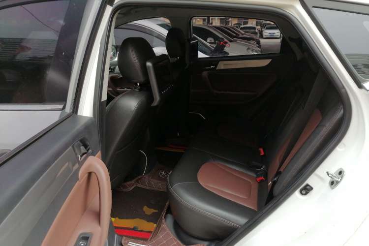 Used JAC Refine S5 2017 1.5T Automatic E-commerce Edition