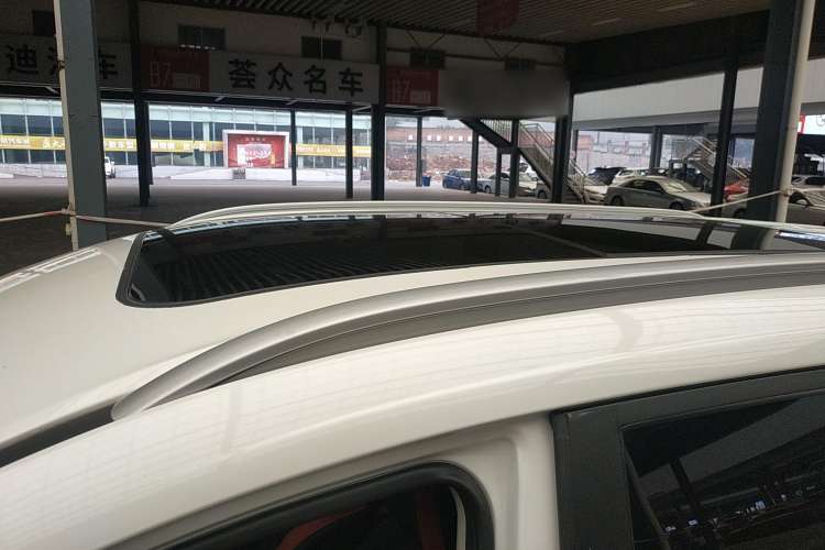 Used SOL X8 2021 300T DCT Leading Smart Connectivity Version 6 Seats