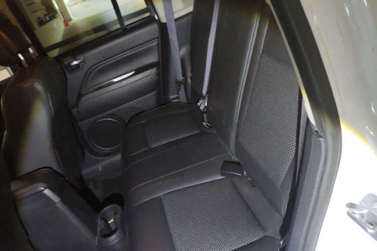 Used Jeep Compass 2014 Revised Version 2.4L Four-Wheel Drive Comfort Edition
