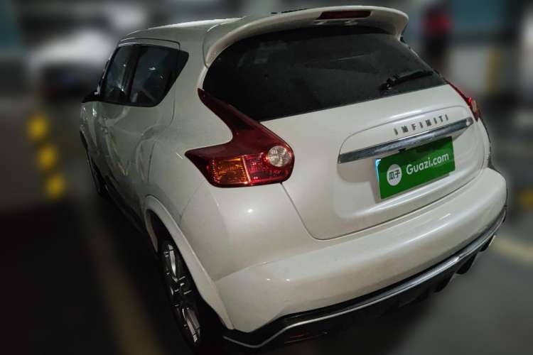 Used Infiniti ESQ 2014 1.6L Spontaneous Edition Rear Left 45 Deg