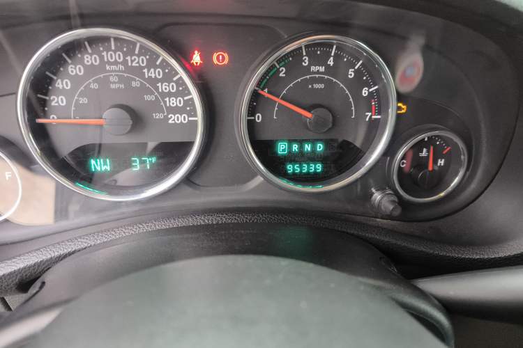 Used Jeep Wrangler 2012 3.6L Sahara Four-Door Edition
