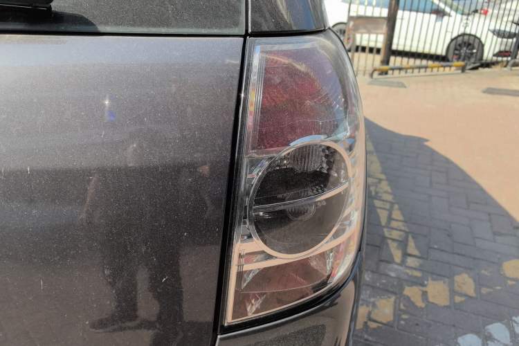 Used Chevrolet Captiva 2014 2.4L Two-Wheel Drive Urban Version 7 Seats
