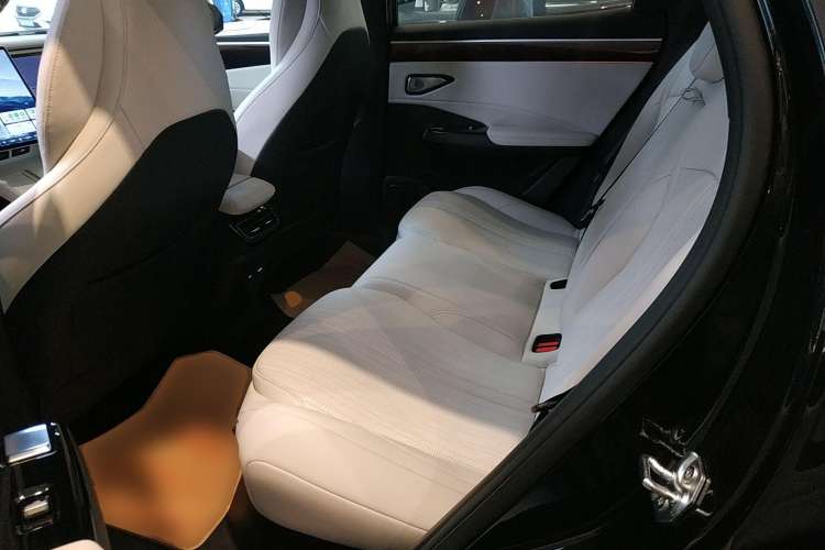 Used Geely Galaxy L7 2023 1.5T 115 km Starship