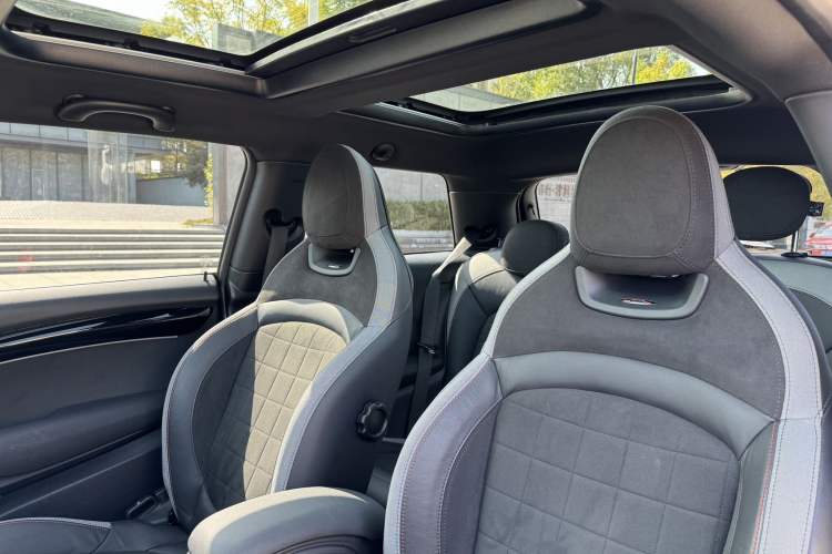 Used MINI JCW 2022 2.0T JOHN COOPER WORKS ALL-IN