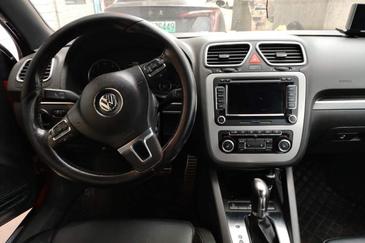 Used Volkswagen Eos 2011 2.0 TSI