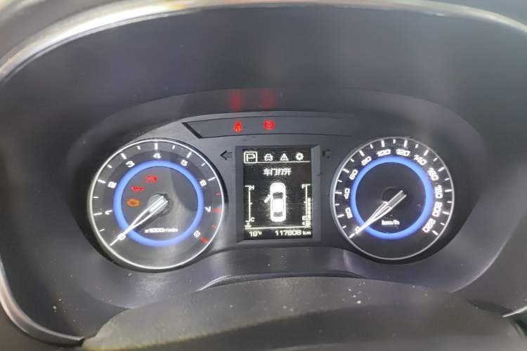 Used CHANGAN Eado DT 2018 1.6L Automatic Enjoyment Model
