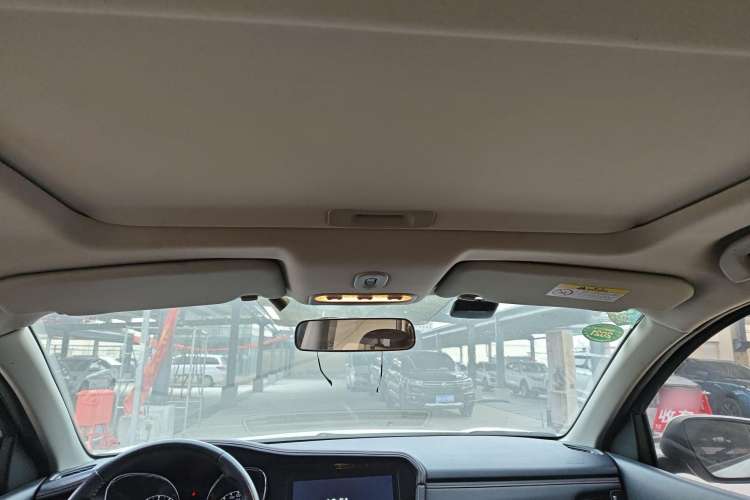 Used Venucia T70 2019 2.0L CVT Enjoy Edition China V Standard
