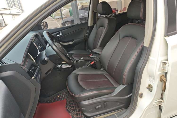 Used Venucia T70 2019 2.0L CVT Enjoy Edition China V Standard
