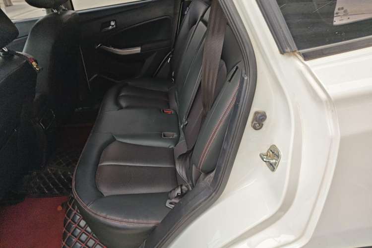 Used Venucia T70 2019 2.0L CVT Enjoy Edition China V Standard
