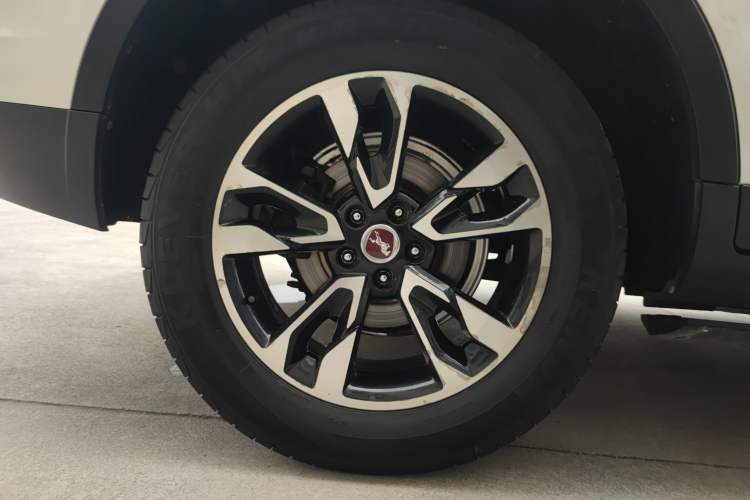 Used Hanteng X7 2016 2.0T DCT Luxury Version
