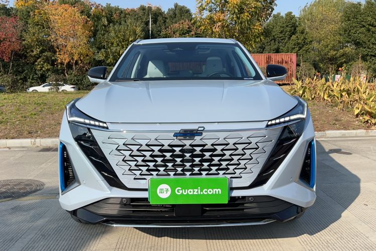 Used Oshan Z6 New Energy 2022 Blue Whale iDD 150KM Flagship PLUS Smart Parking Edition
