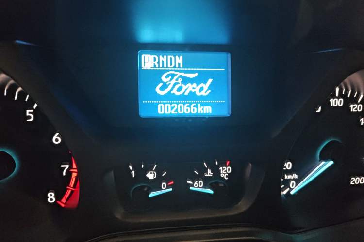 Used Ford Tourneo Custom 2020 2.0T Automatic Elite Edition China VI Standard