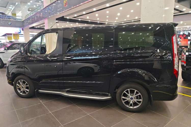 Used Ford Tourneo Custom 2020 2.0T Automatic Elite Edition China VI Standard