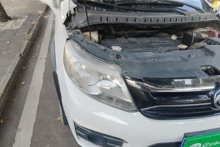 Used FORTHING Joyear XV 2016 1.6L CVT Comfort Model
