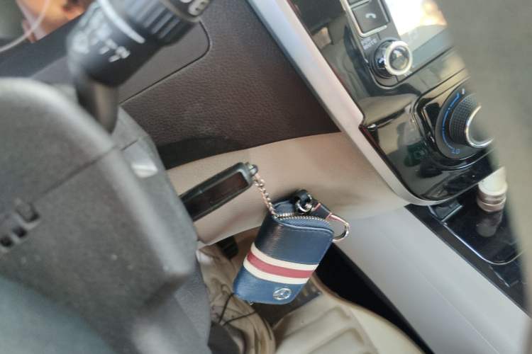 Used FORTHING Joyear XV 2016 1.6L CVT Comfort Model
