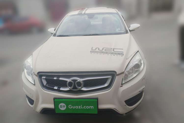 Used BAIC Senova D50 2014 1.5L manual standard version
