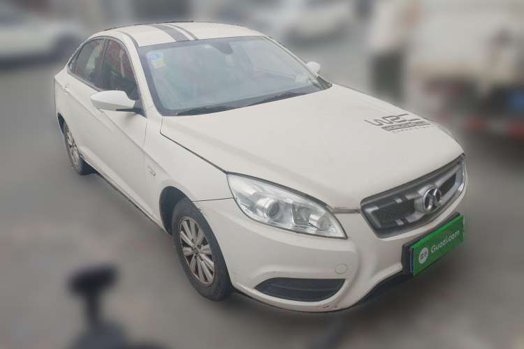 Used BAIC Senova D50 2014 1.5L manual standard version
