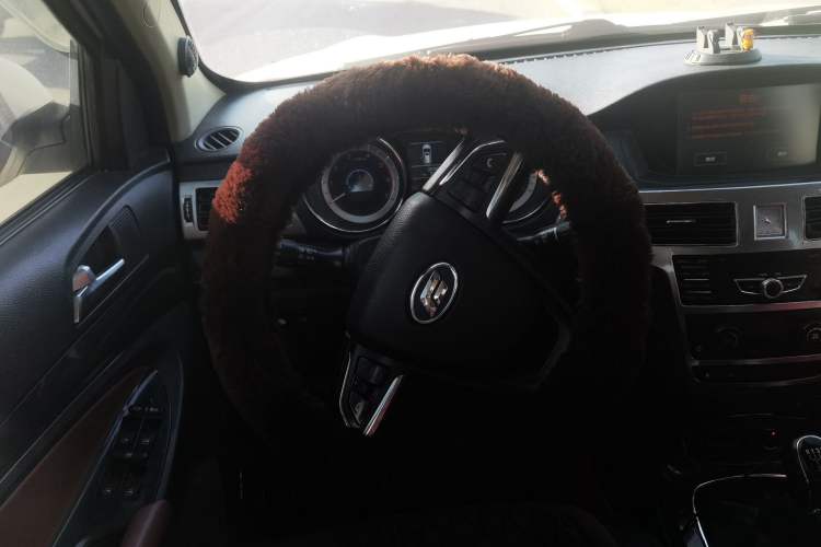 Used Foday Landfort 2017 1.9T Diesel Manual Two-Wheel Drive Flagship Edition 7 Seats