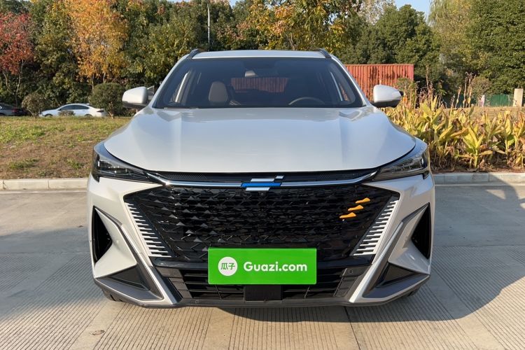 Used Oshan X5 PLUS 2023 1.5T DCT Smart & Fun AI Edition
