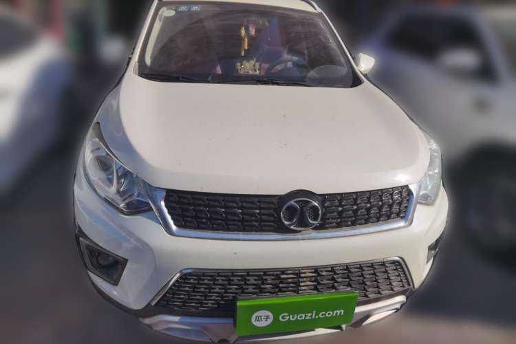 Used BAIC Senova X35 2016 1.5L Manual Elite Edition Front