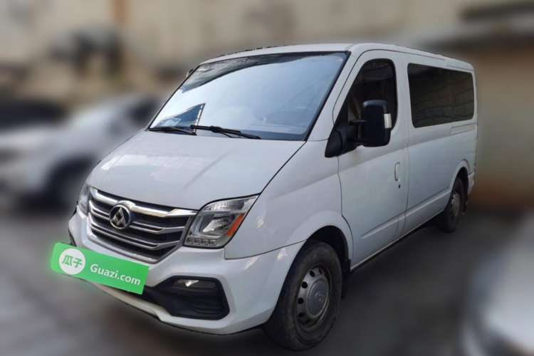 Used SAIC MAXUS 2018 2.5T 6-speed manual Aoyuntong short-wheelbase ultra-low roof 5- or 6-seat model