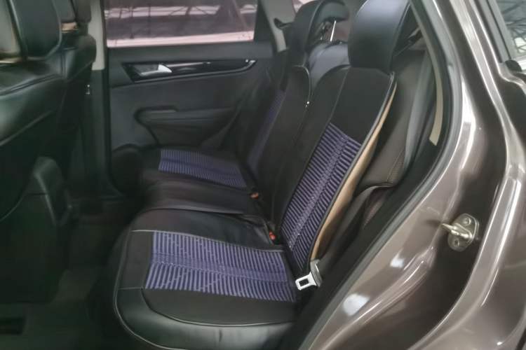 Used Dongfeng Aeolus AX5 2017 1.4T Automatic Qushang Model