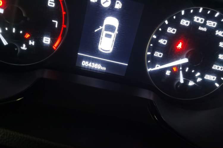 Used Dongfeng Aeolus AX5 2017 1.4T Automatic Qushang Model