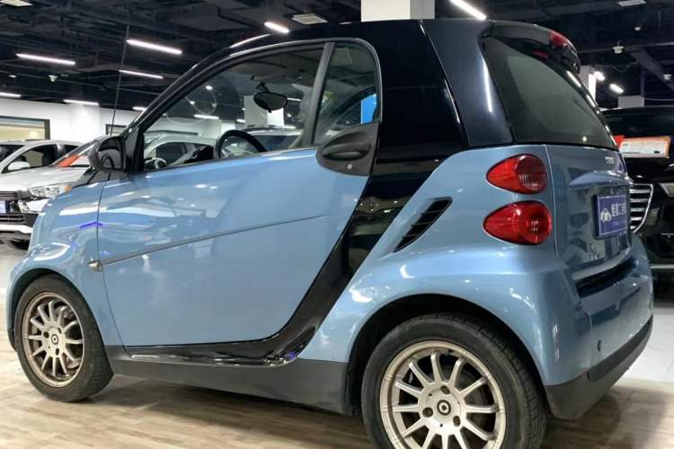 Used smart fortwo 2011 1.0 MHD Hardtop Standard Edition
