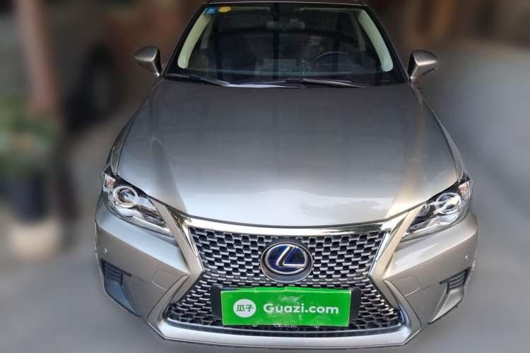 Used Lexus CT 2017 CT200h Comfort Edition Monochrome China V Standard
