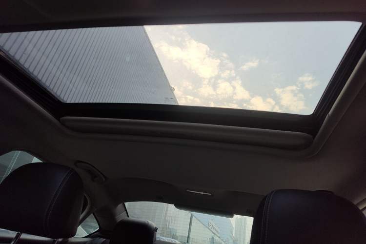 Used Citroen C5 2017 350THP Automatic Luxury Model