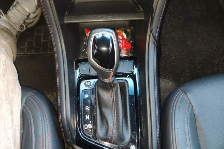 Used JAC Refine S3 2017 1.6L CVT Luxury Smart Model
