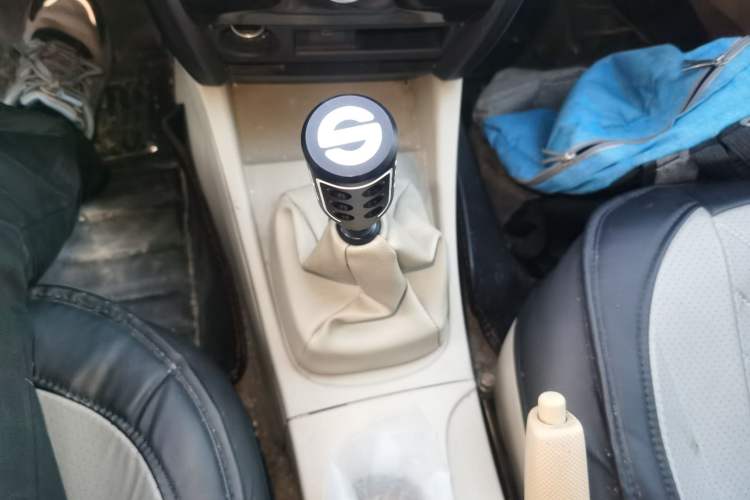 Used Soueast V3 Lingyue 2014 1.5L Manual Entry-Level Version
