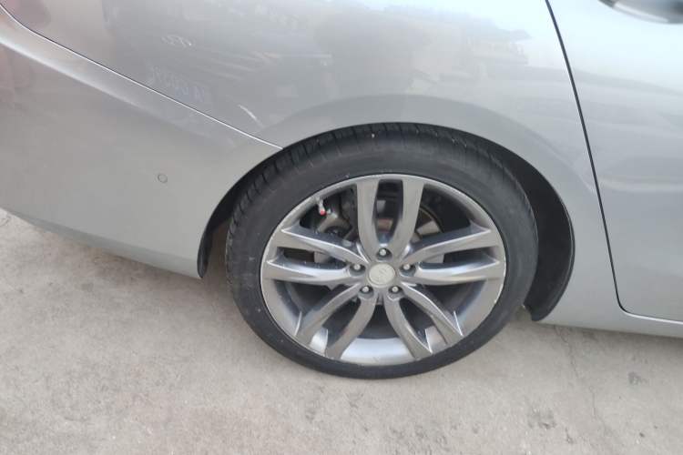 Used Hongqi H5 2018 30TD Smart Connective Dynamic 60th Anniversary Edition
