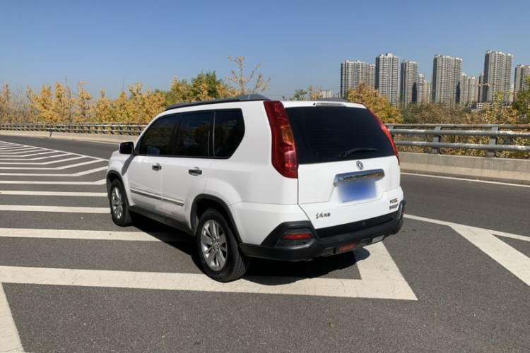 Used Dongfeng Fengdu MX6 2016 2.0L CVT All-Wheel-Drive Versatile Edition
