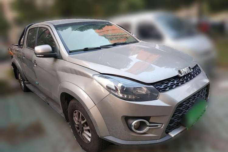 Used JMC Yuhu 3 2018 2.5T Diesel Two-Wheel Drive Advanced Version with Long Wheelbase
