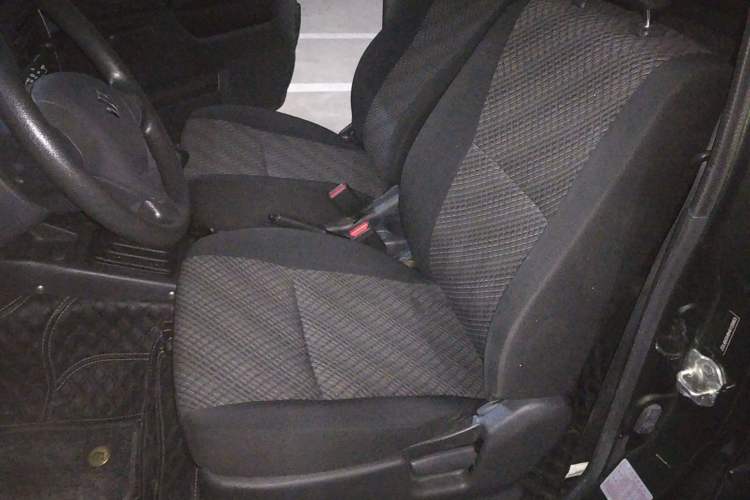 Used Suzuki Jimny 2015 1.3 MT JLX