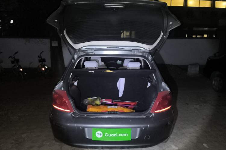 Used Peugeot 307 2009 Hatchback 1.6L Automatic Elite Edition Trunk