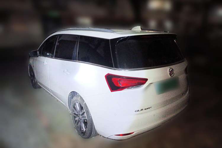 Used Buick GL6 2021 323T Mild Hybrid Connect Prestige Model
