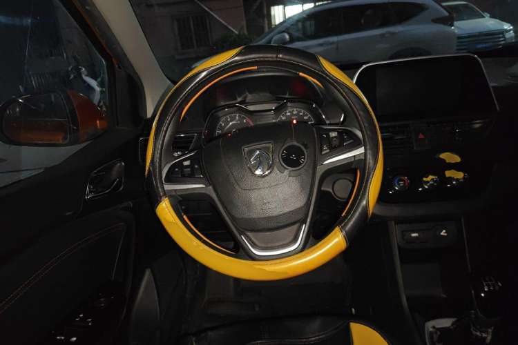 Used Baojun 310 2016 1.2L Manual Luxury Model
