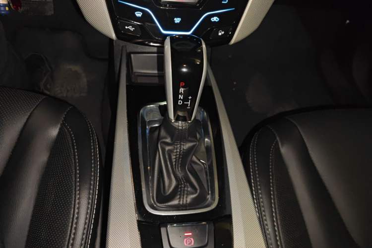 Used Luxgen U6 SUV 2016 1.8T Style Value Model
