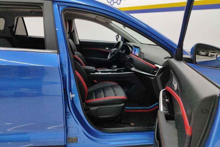 Used SOL X8 2021 300T DCT Leading Smart Connectivity Edition 5-seater