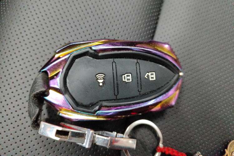 Used SOL X8 2021 300T DCT Leading Smart Connectivity Edition 5-seater