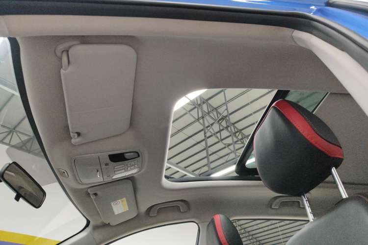 Used SOL X8 2021 300T DCT Leading Smart Connectivity Edition 5-seater