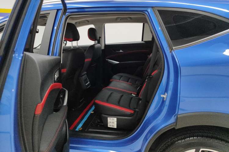 Used SOL X8 2021 300T DCT Leading Smart Connectivity Edition 5-seater