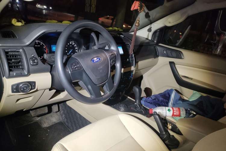 Used Ford Everest 2016 2.0T Gasoline Automatic 4x4 Elite Edition
